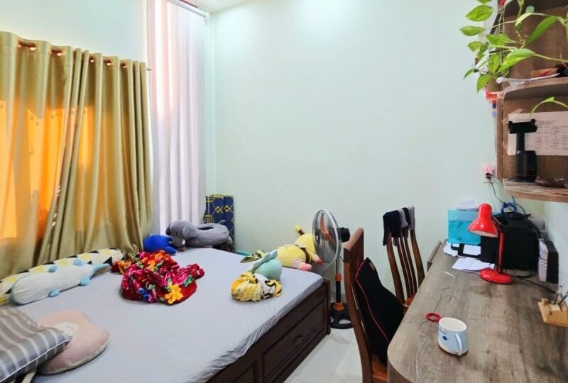 Mua bán nhà đất hẻm 47 đường Trường Lưu, Long Trường, Quận 9