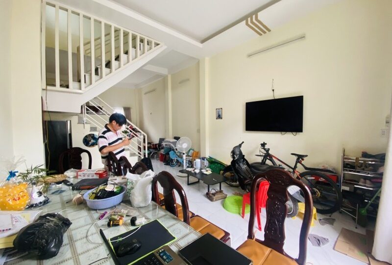Mua bán nhà đất đường Võ Văn Hát, Long Trường, Quận 9