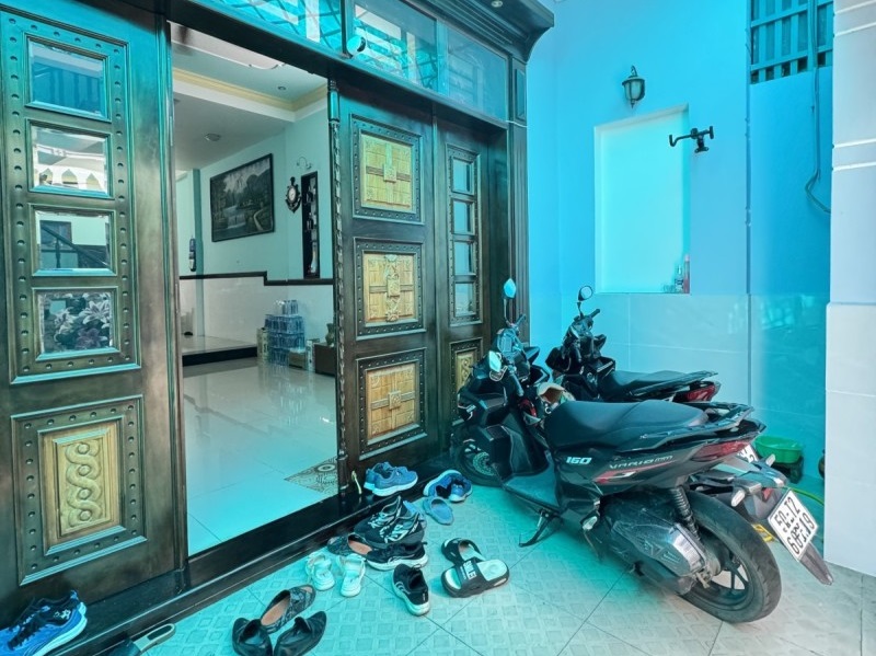 Mua bán nhà đất đường số 5, Tăng Nhơn Phú B, Quận 9