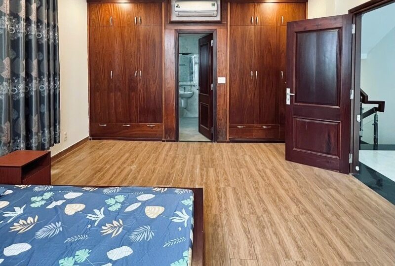 Biệt thự đường Liên Phường, Phước Long B, Quận 9