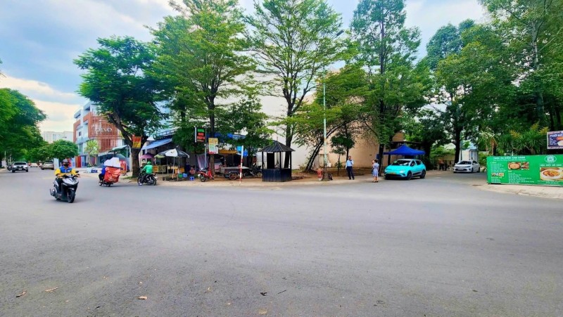 Mua bán nhà đất đường số 56, Bình Trưng Đông, Quận 2