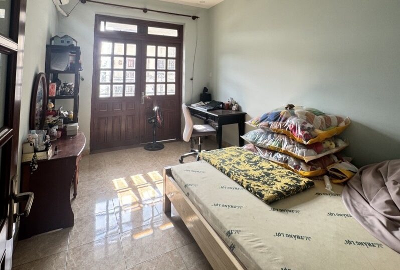 Mua bán nhà đất đường Trịnh Hoài Đức, Hiệp Phú, Quận 9