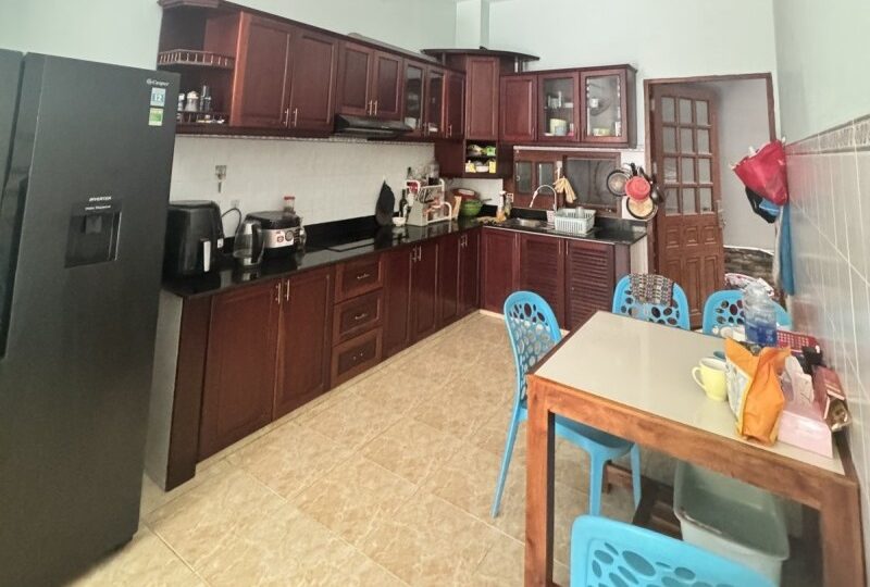 Mua bán nhà đất đường Trịnh Hoài Đức, Hiệp Phú, Quận 9